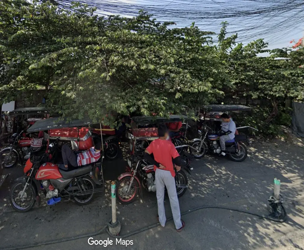 Vacant Lot Along Nlex Segment 9 Service Road, photo 2