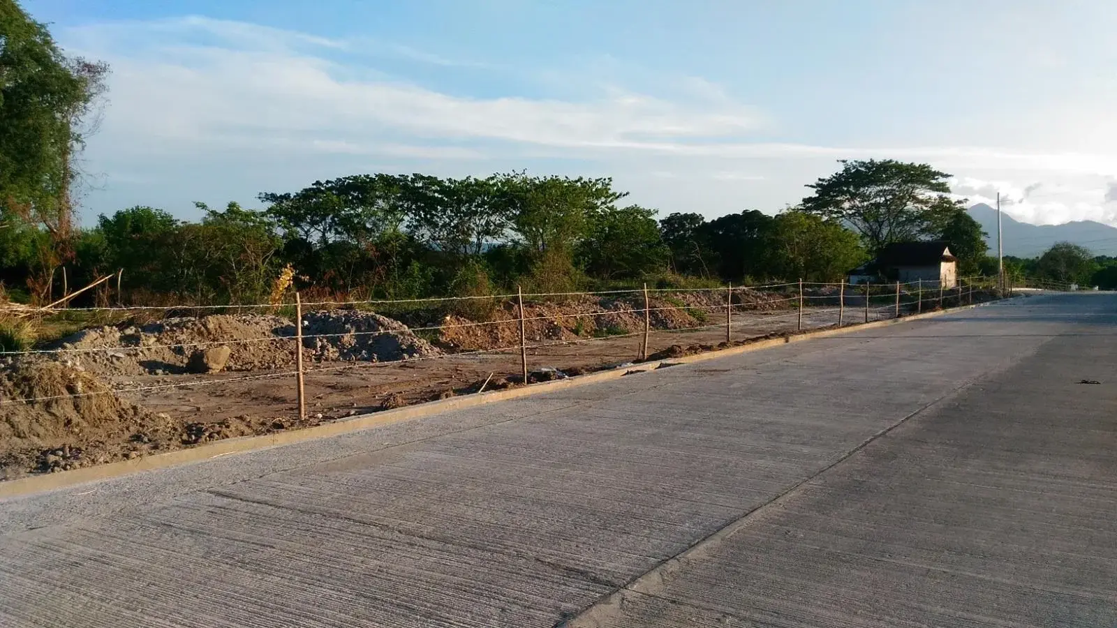 Corner Agricultural Lot Along Roman Superhighway - Doña, Orani, Bataan