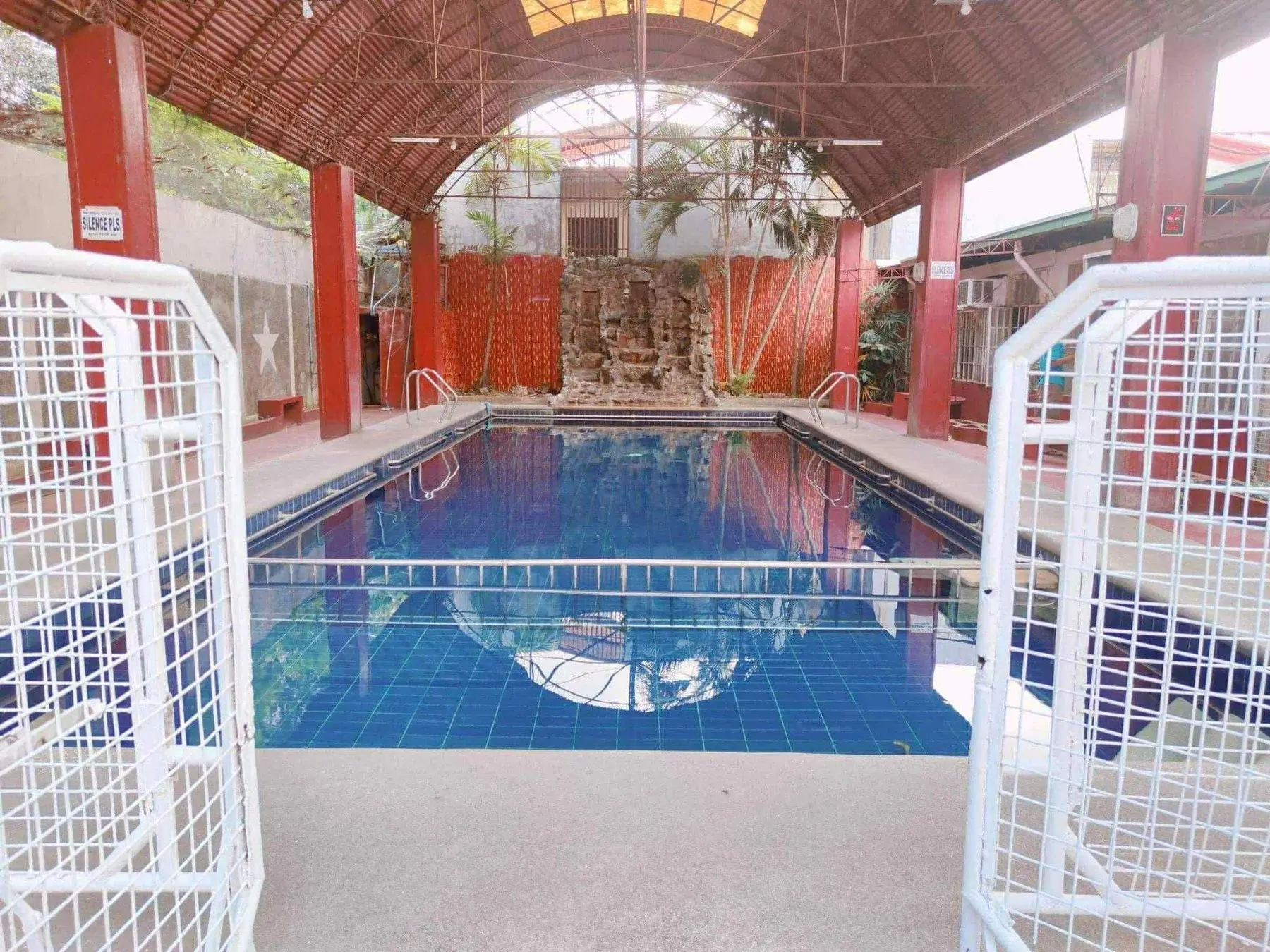 Marikina Heights Commercial Lot And Building, photo 2