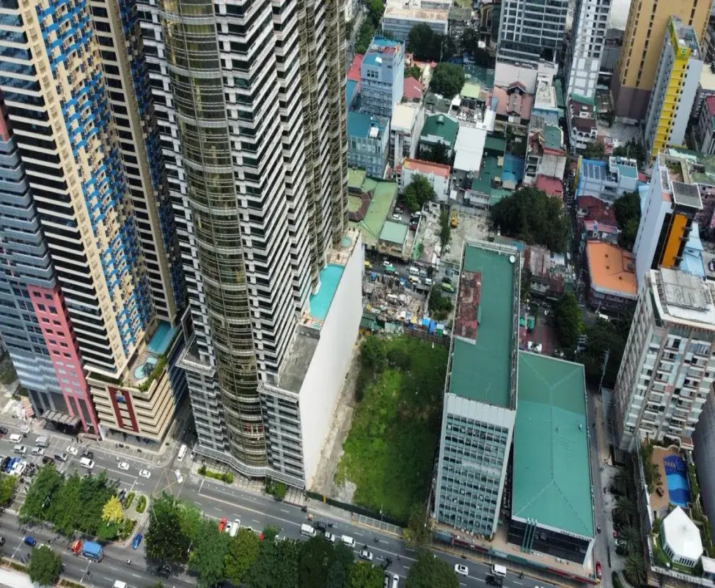 Roxas Boulevard Commercial Lot