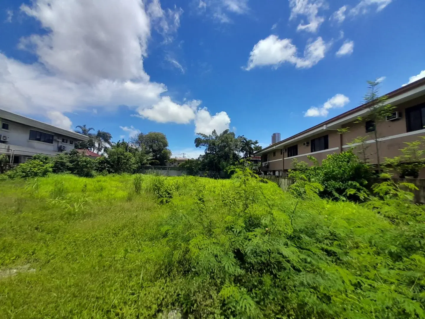Dasmariñas Village