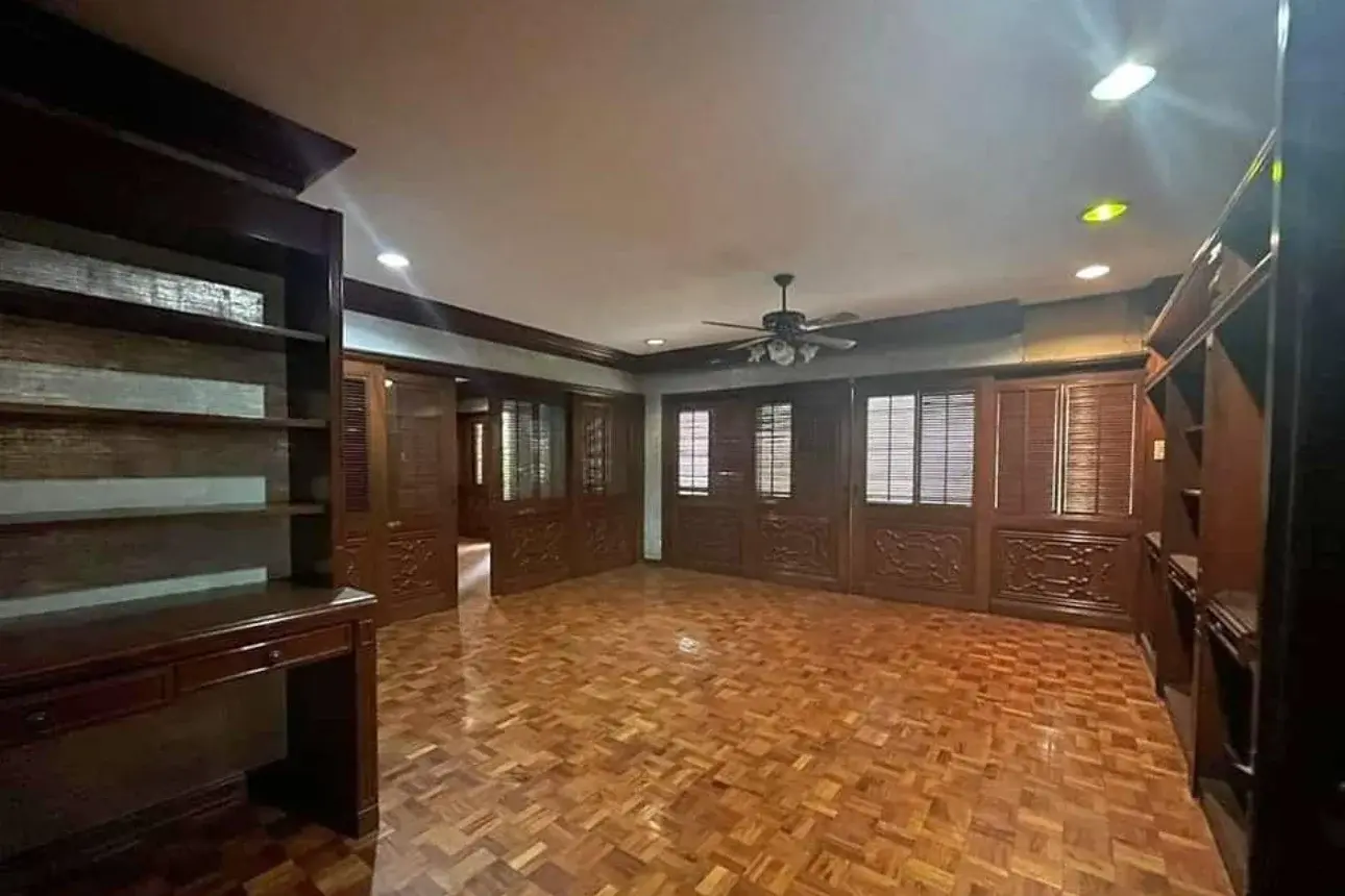Greenmeadows Subdivision, photo 2