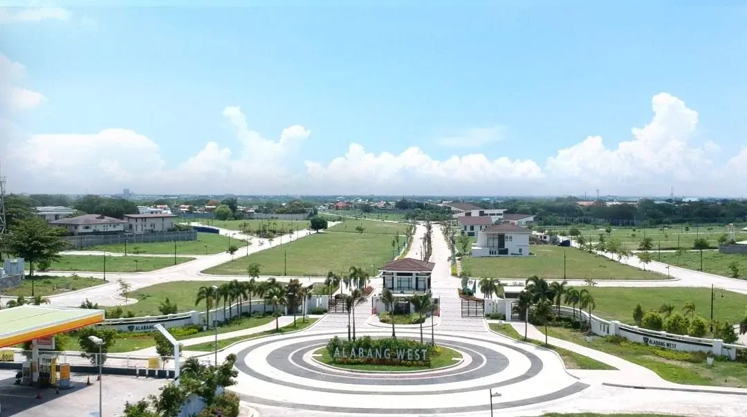 Alabang West Village