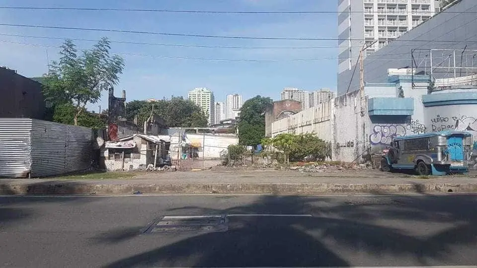 1410 Roxas Boulevard Pasay City