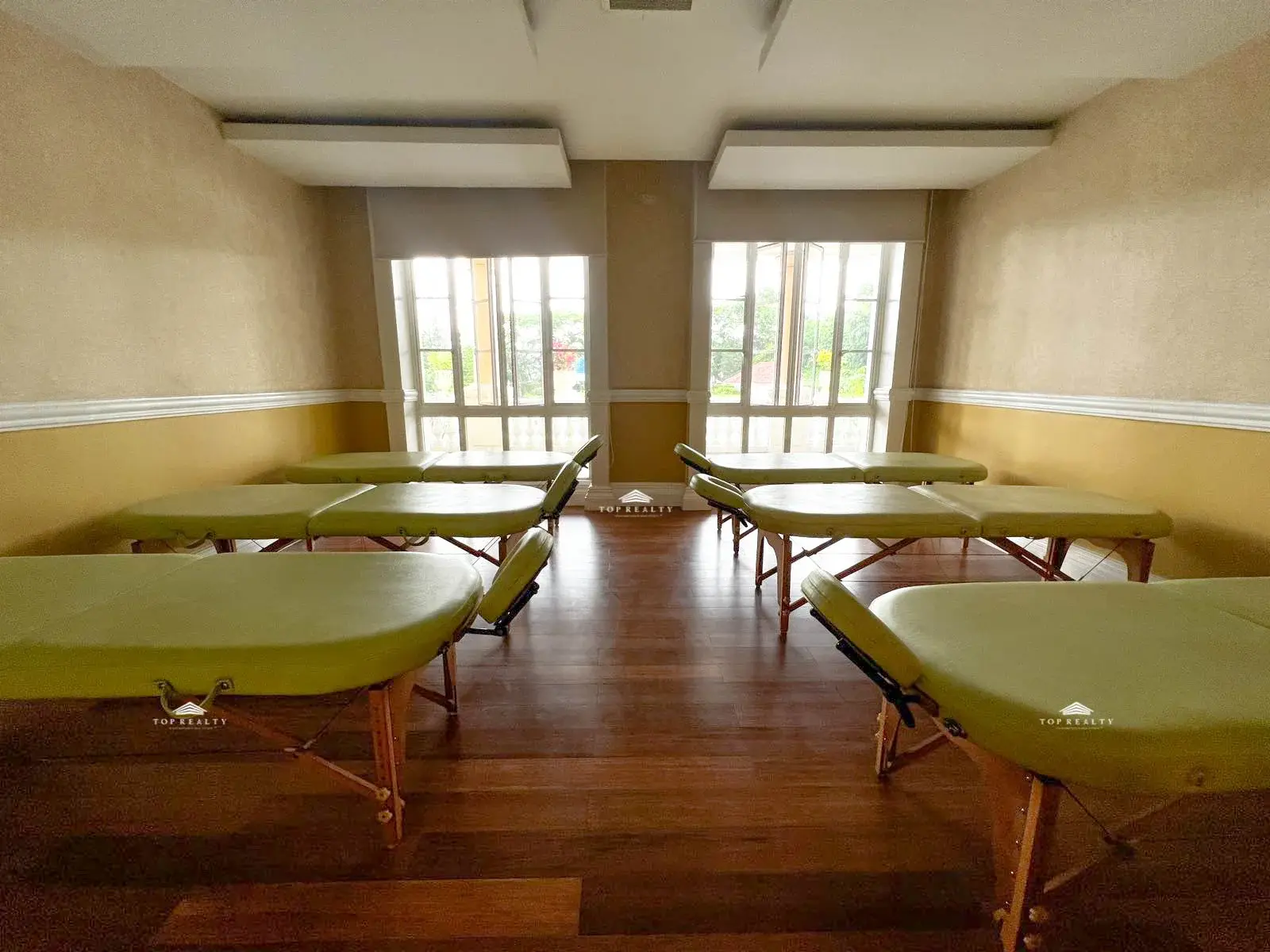 Versailles Palace Alabang, photo 2