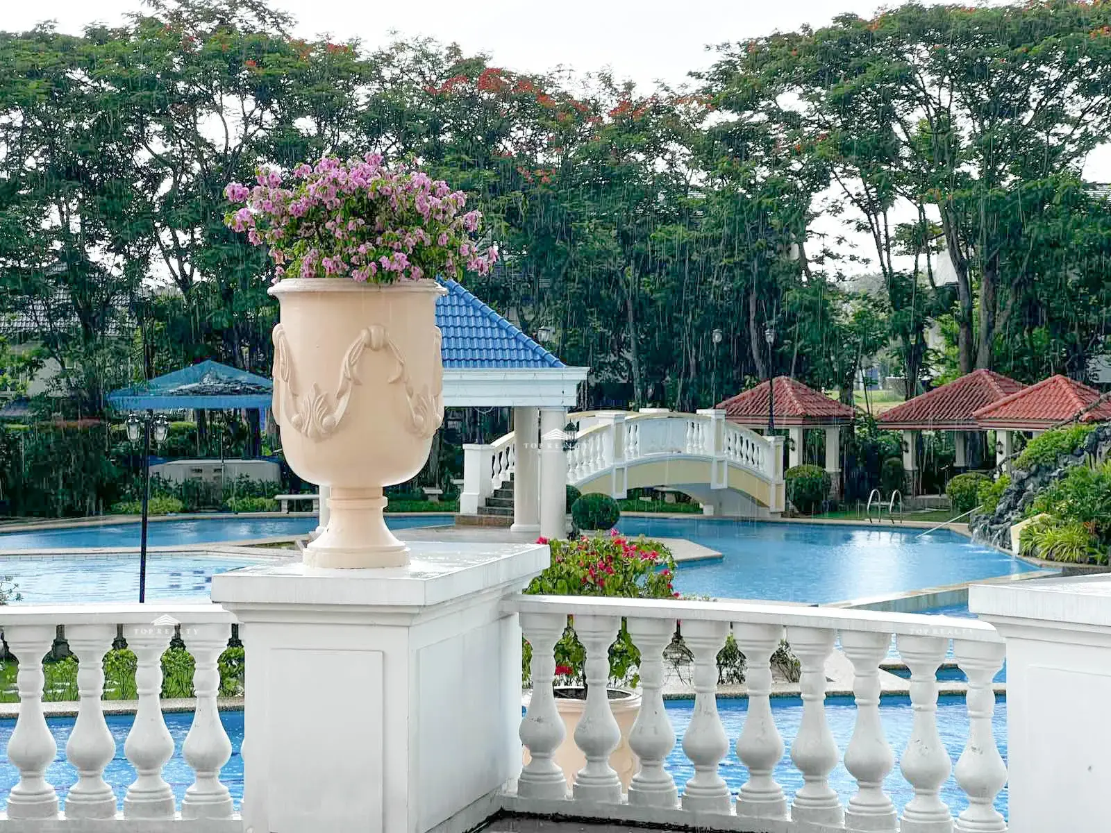 Versailles Palace Alabang, photo 3