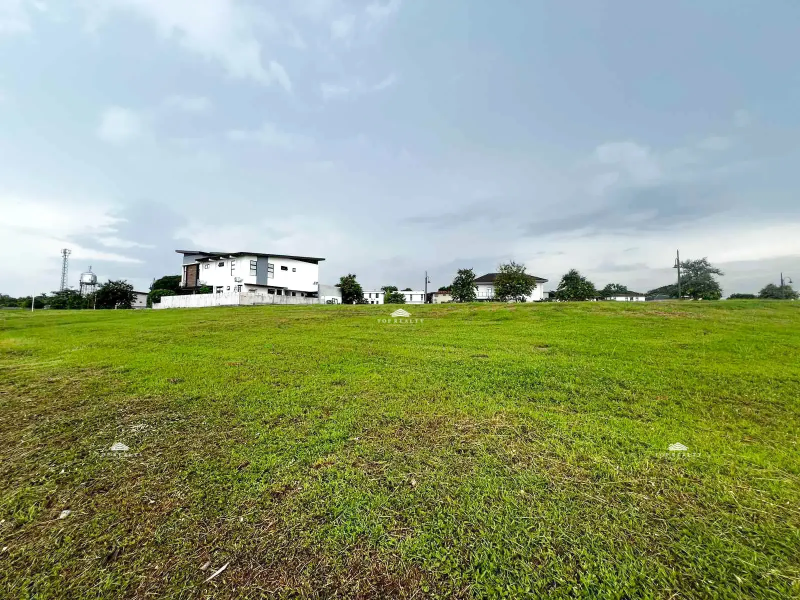 Alabang West, photo 2